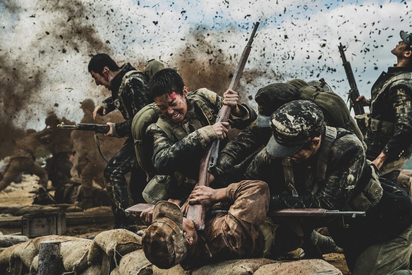 平均17歳の幼き兵士たち！奇襲上陸作戦の真実『長沙里9.15』 銃・戦車・地雷の再現度高し