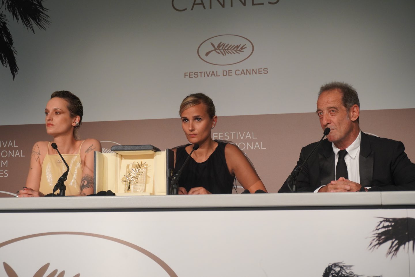 【第74回カンヌ映画祭まとめ】厳しいコロナ対策、最高賞の争奪戦、スパイク・リーの失態や韓国勢の再登場も!!